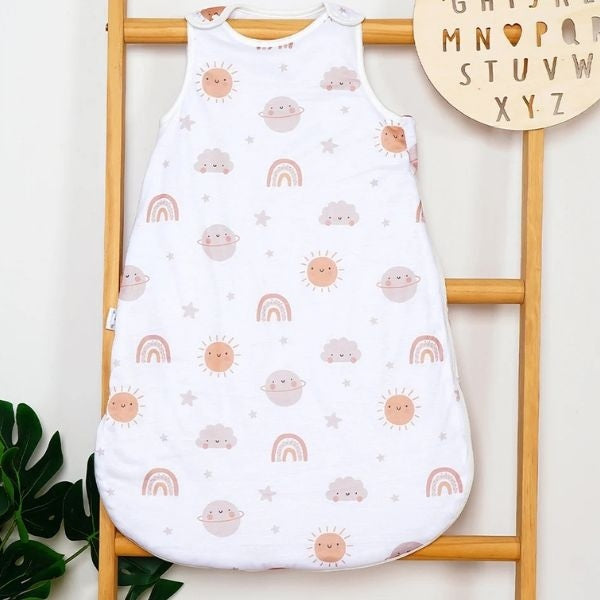 Baby_Bag_Sleeping_white_with_pastel_sun