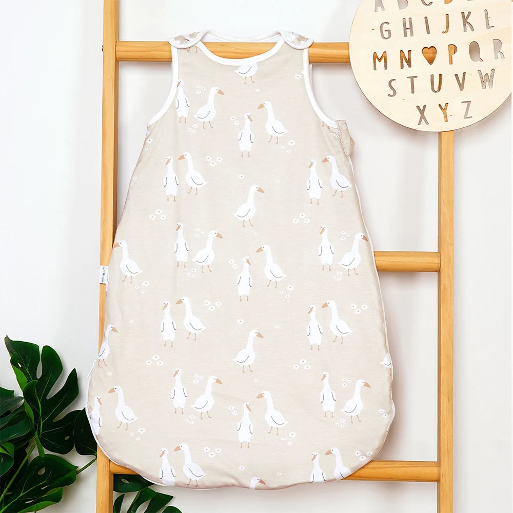 Baby Sleeping  Bag Nest Warm Baby Sleepsack Fits Newborns and Infants 2.0Tog  100% Polyester Sleeping Wear For Babies
